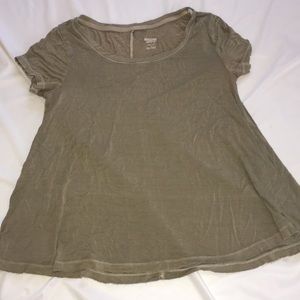 Mossimo T-shirt